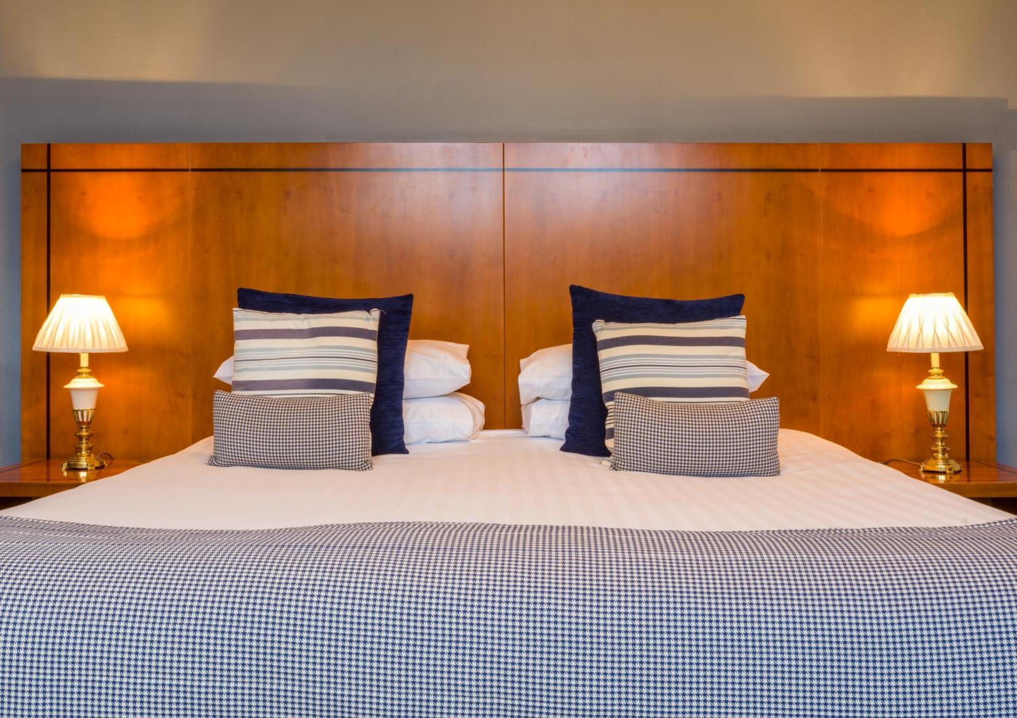 Highgrove House Hotel Loans エクステリア 写真